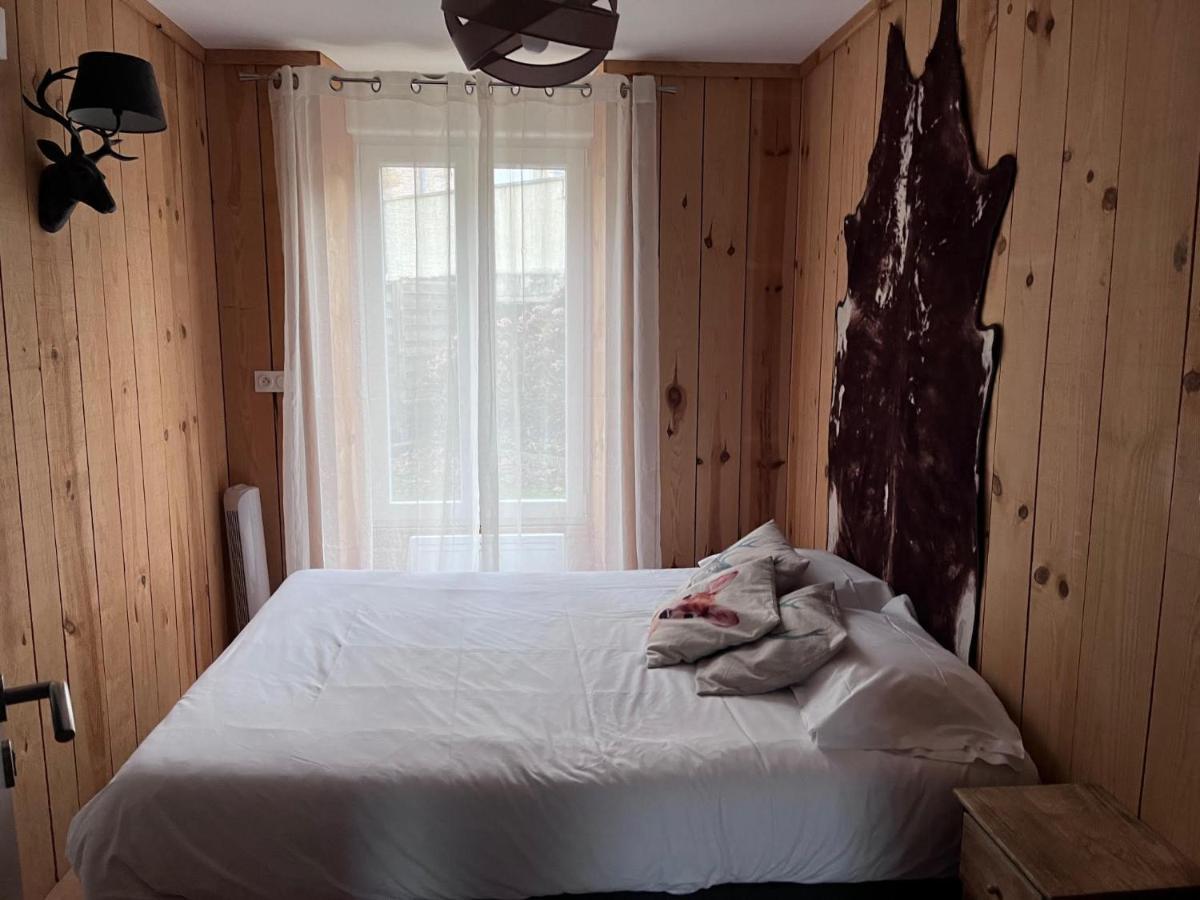 L'Hostellerie De Sevremont Saint-Michel-Mont-Mercure Zewnętrze zdjęcie