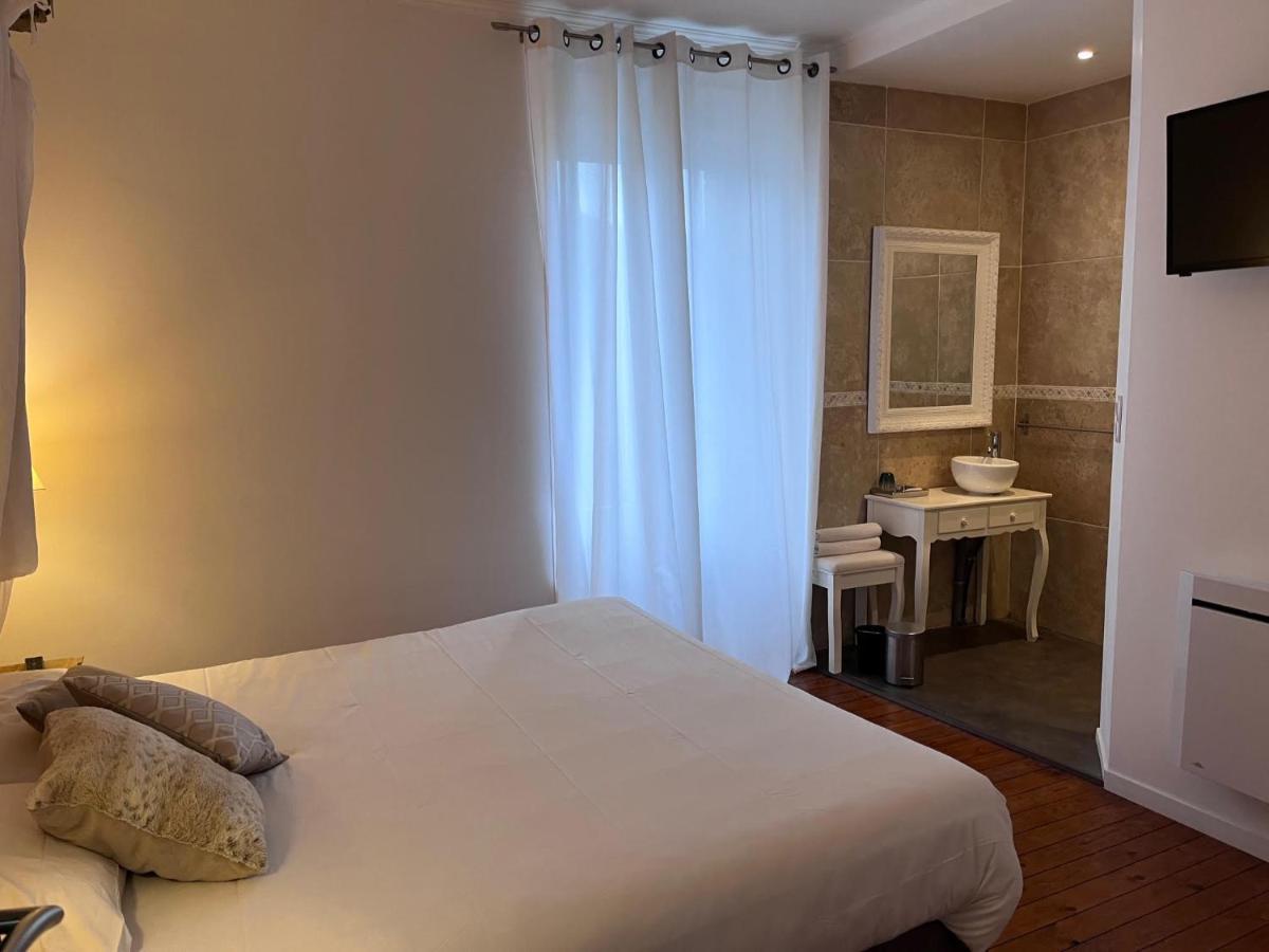 L'Hostellerie De Sevremont Saint-Michel-Mont-Mercure Zewnętrze zdjęcie