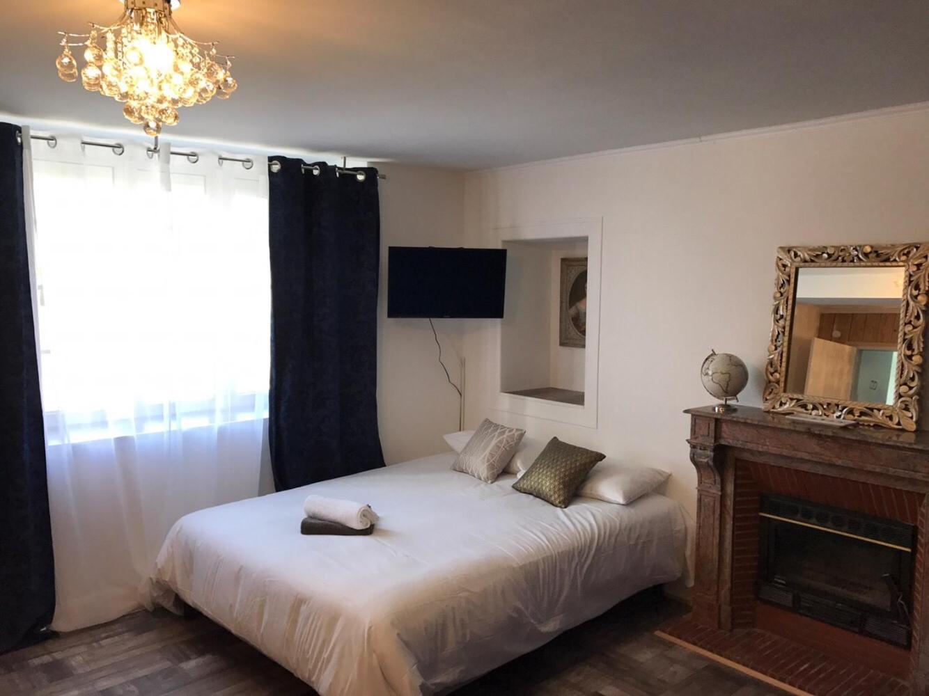 L'Hostellerie De Sevremont Saint-Michel-Mont-Mercure Zewnętrze zdjęcie